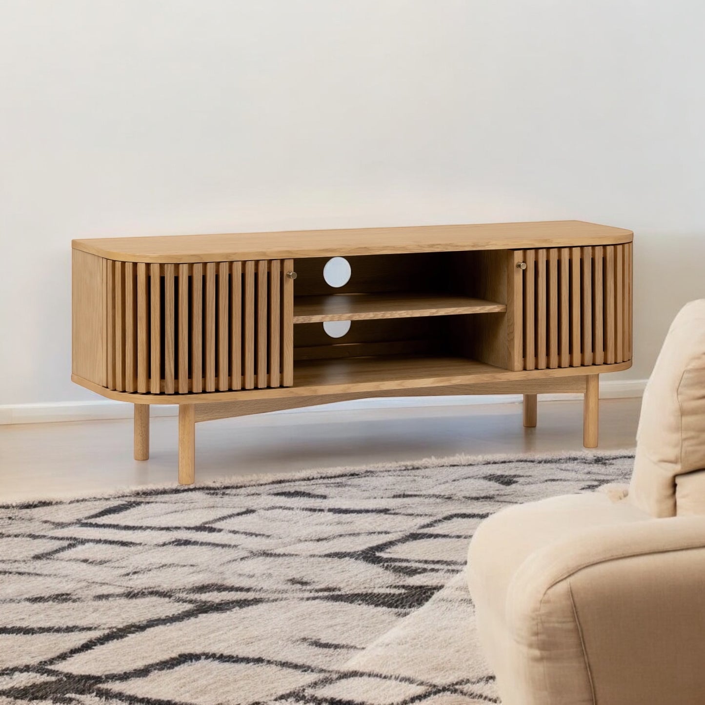 Soho Small Media Unit - Oak